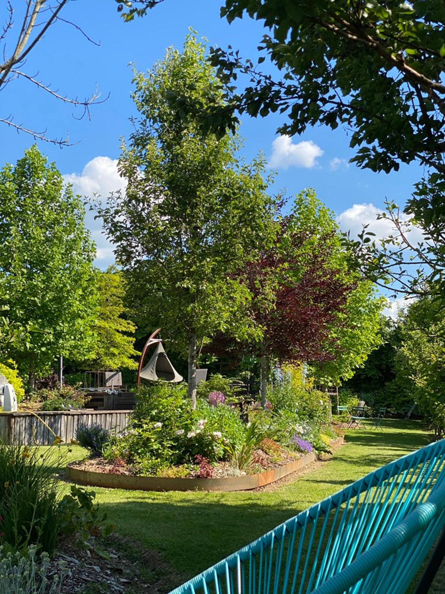L'Ecole Des Garcons Bed and Breakfast Maigne Eksteriør billede