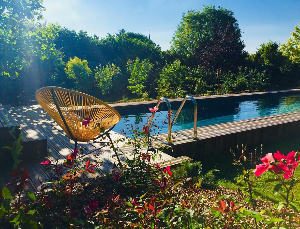 L'Ecole Des Garcons Bed and Breakfast Maigne Eksteriør billede